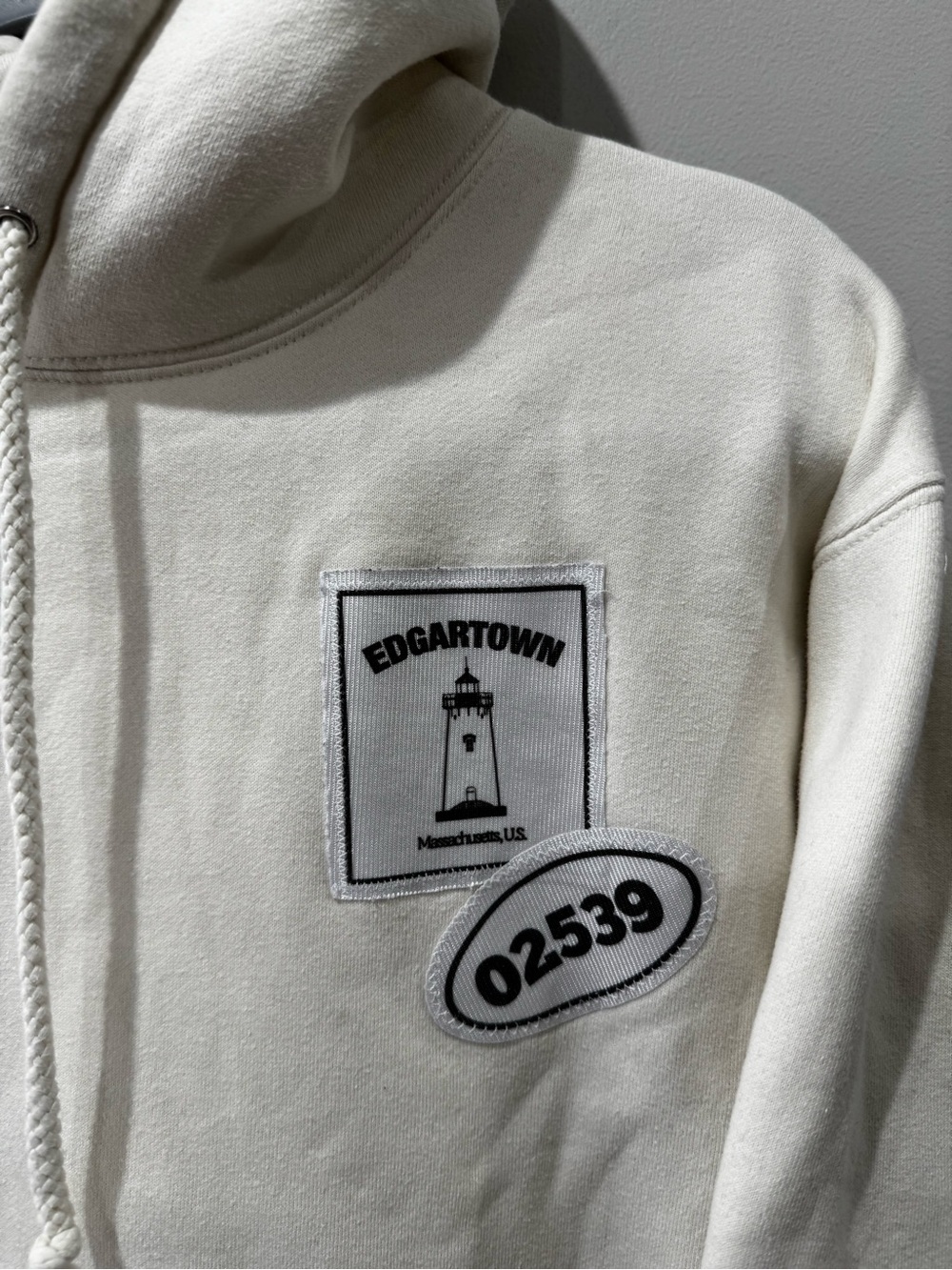 BRODenim Size L Edgartown, MA ‘Catch Ferries Not Feelings’ hoodie New England - Picture 4 of 7